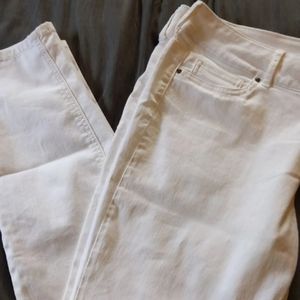 Maurices white jeggings size XL